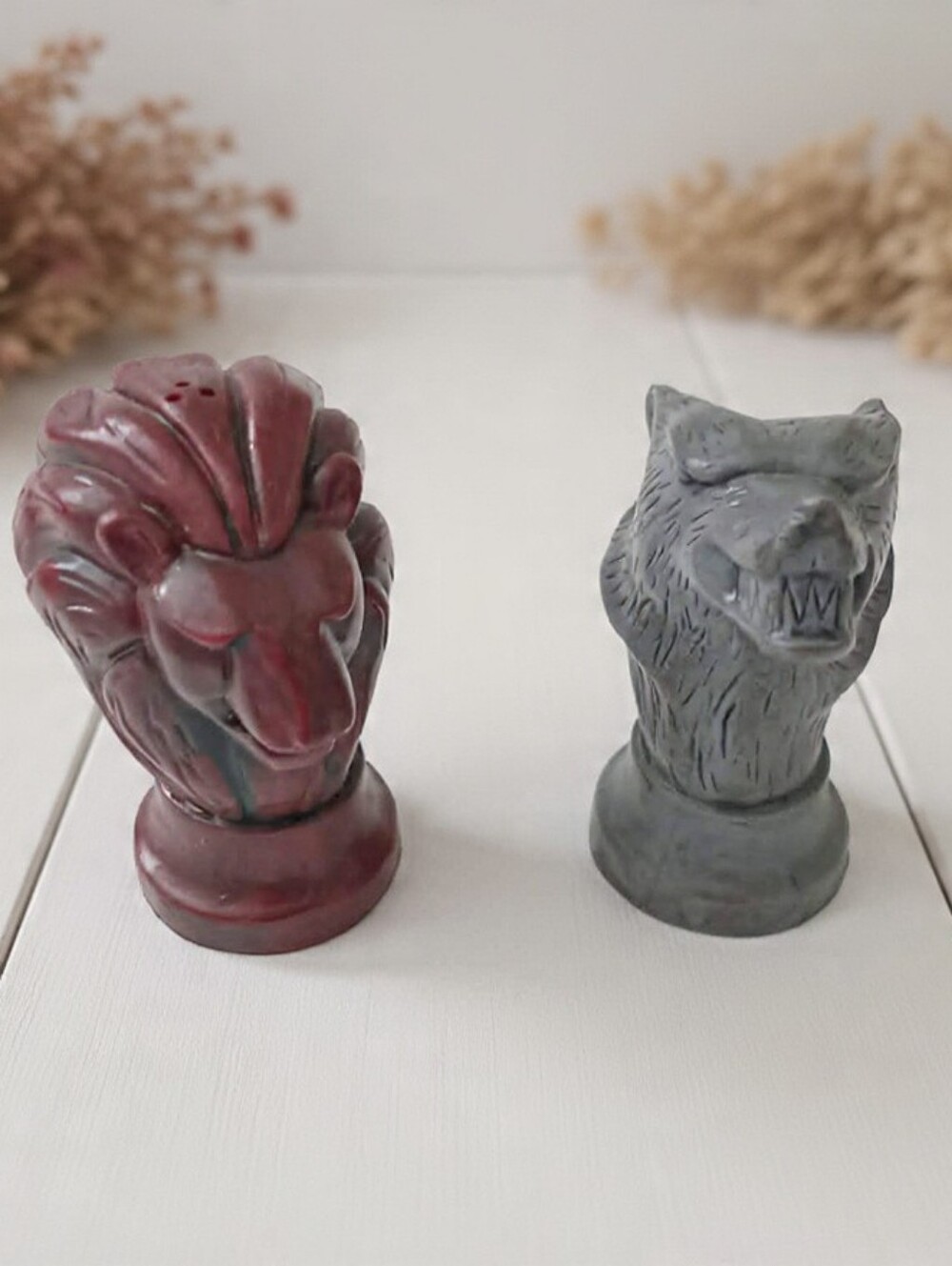 Game of Thrones House Stark Direwolf Salt & Pepper Shakers HBO Collectible